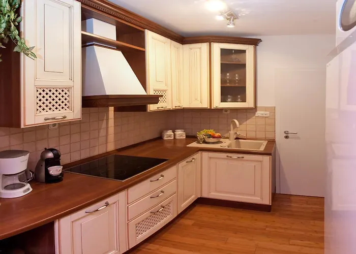 Theatre Lejlighed Split