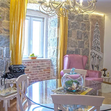 Theatre Appartamento Spalato