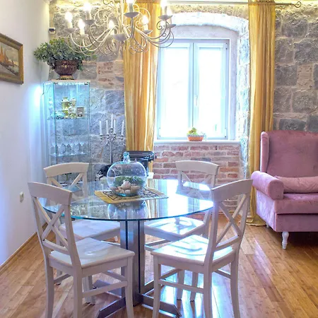 Appartement Theatre Split